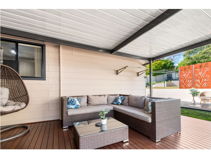 33 Lawson Road, Macquarie Hills NSW 2285