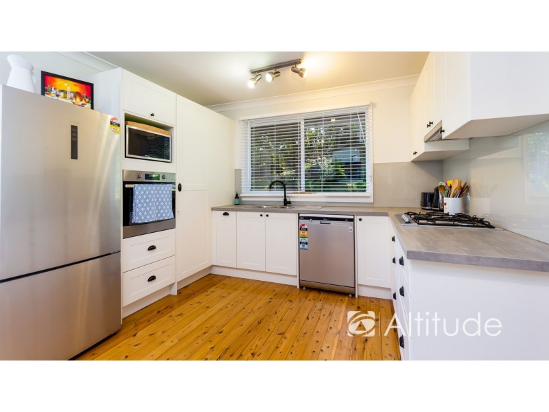 15 Jamboree Close, Fennell Bay NSW 2283
