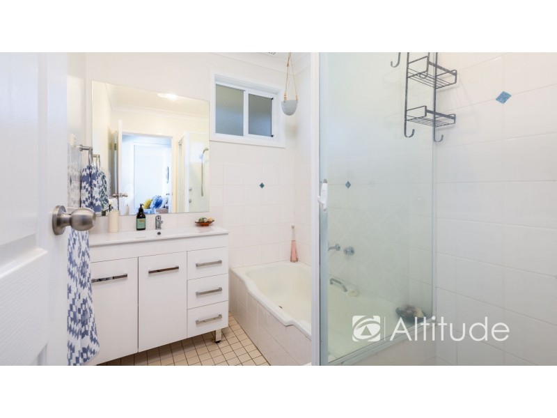 15 Jamboree Close, Fennell Bay NSW 2283