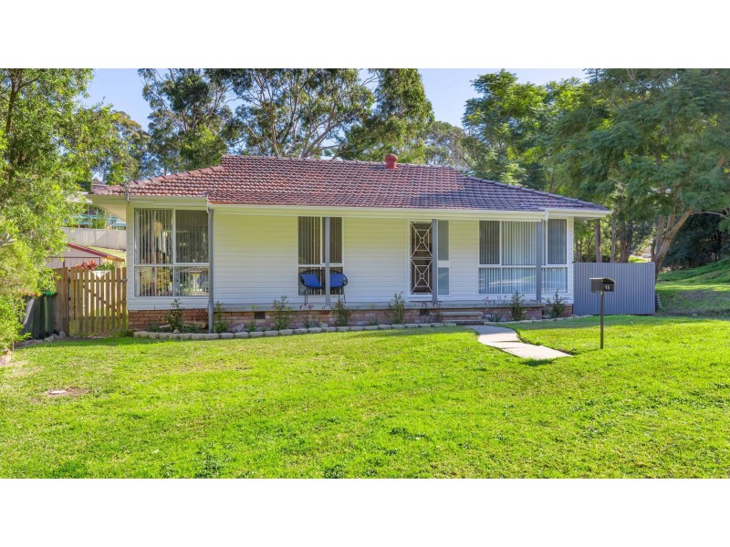 15 Jamboree Close, Fennell Bay NSW 2283