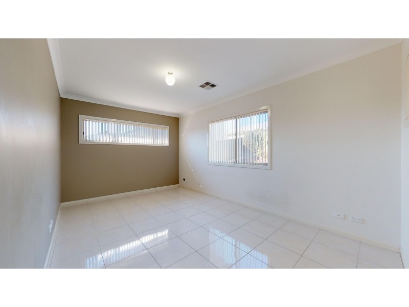 11 Wardle Close, Wallsend NSW 2287