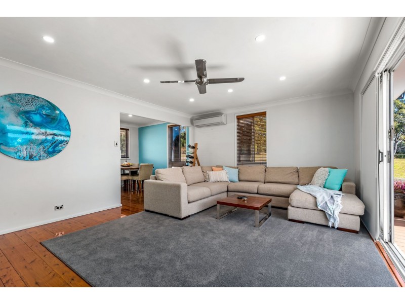 128 Lawson Road, Macquarie Hills NSW 2285