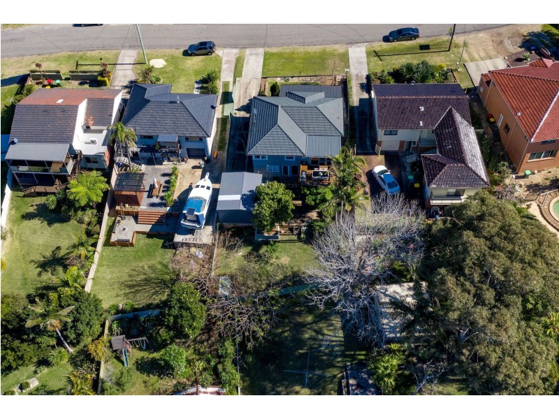 12 Nulkara Street, Belmont North NSW 2280