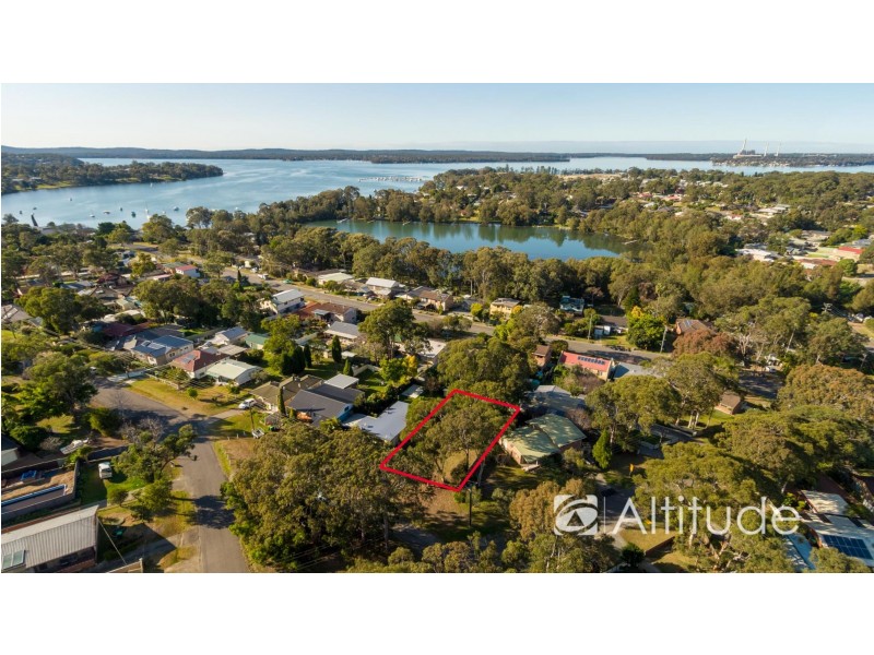 20 Churchill Crescent, Windermere Park NSW 2264