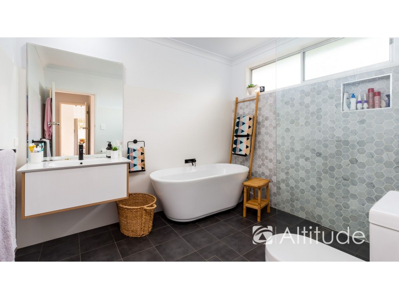 23 Lowry Street, Cardiff NSW 2285