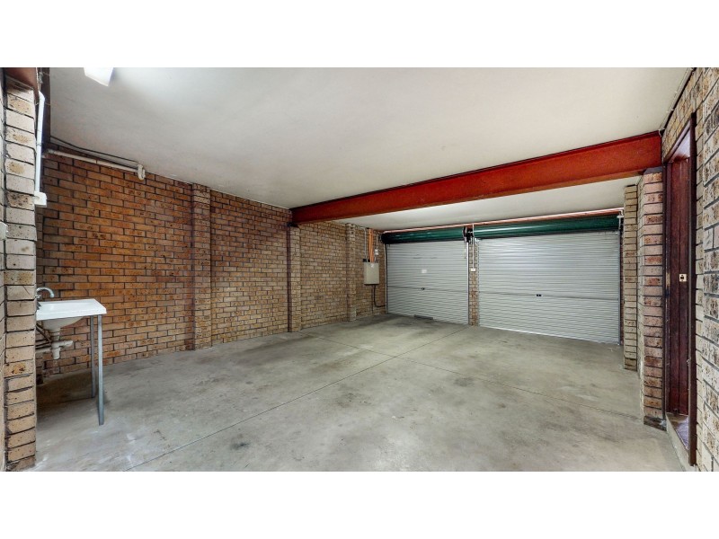 33 Amsdale Avenue, Macquarie Hills NSW 2285