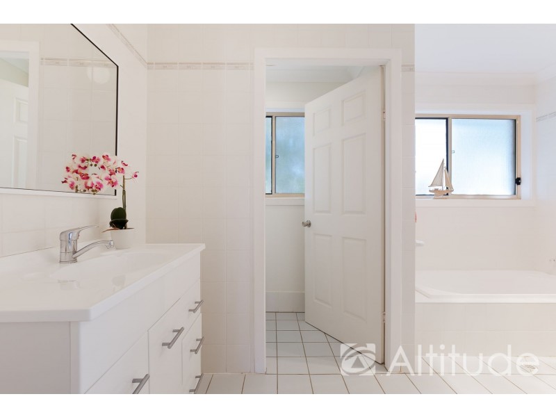 2/1A Dewrang Crescent, Toronto NSW 2283