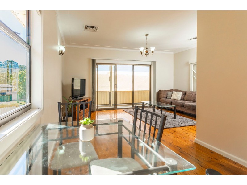 6 Michele Crescent, Glendale NSW 2285