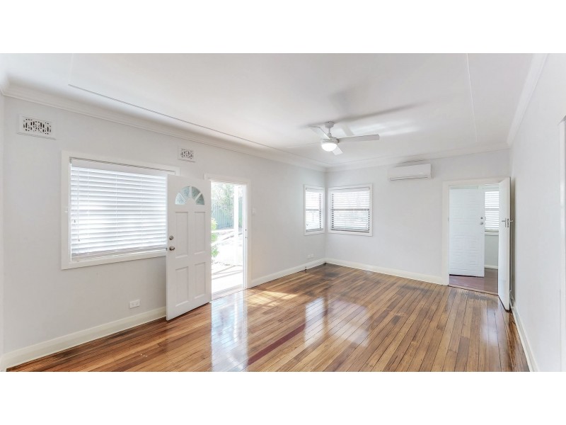 9 O’brien, Gateshead NSW 2290