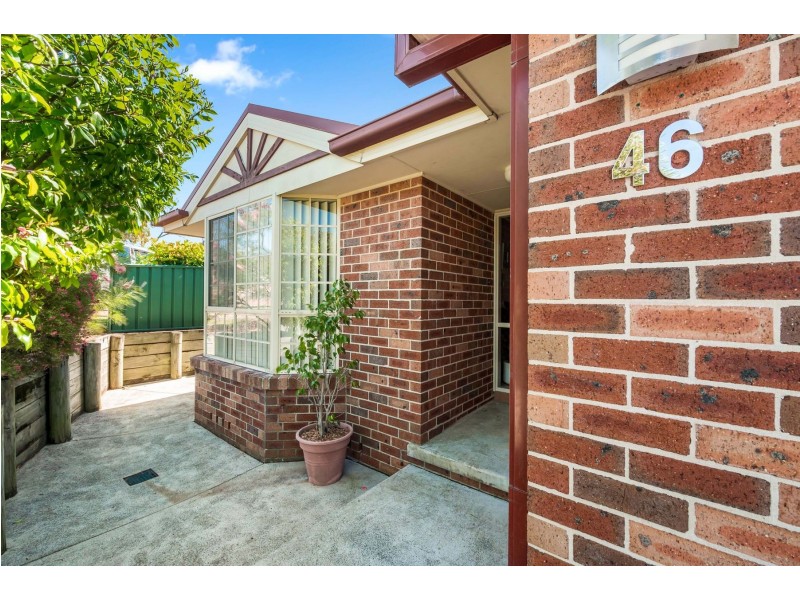 46 Dalmeny Drive, Macquarie Hills NSW 2285