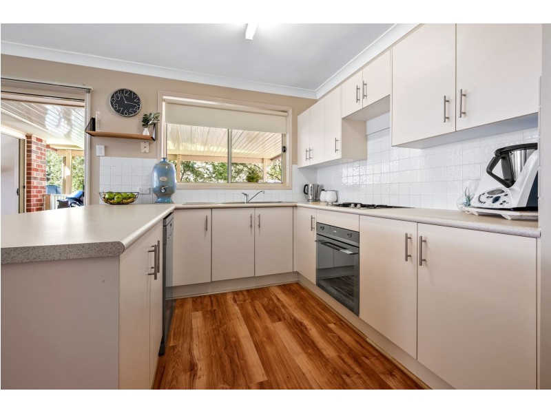46 Dalmeny Drive, Macquarie Hills NSW 2285
