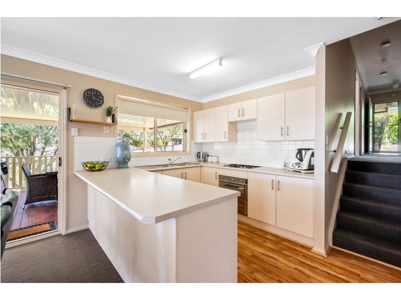 46 Dalmeny Drive, Macquarie Hills NSW 2285