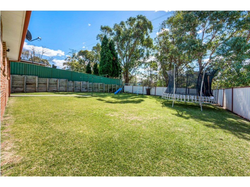46 Dalmeny Drive, Macquarie Hills NSW 2285