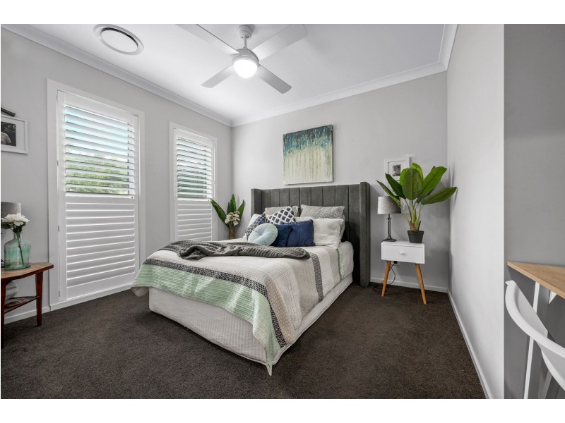 17 Fitzwilliam Circuit, Macquarie Hills NSW 2285