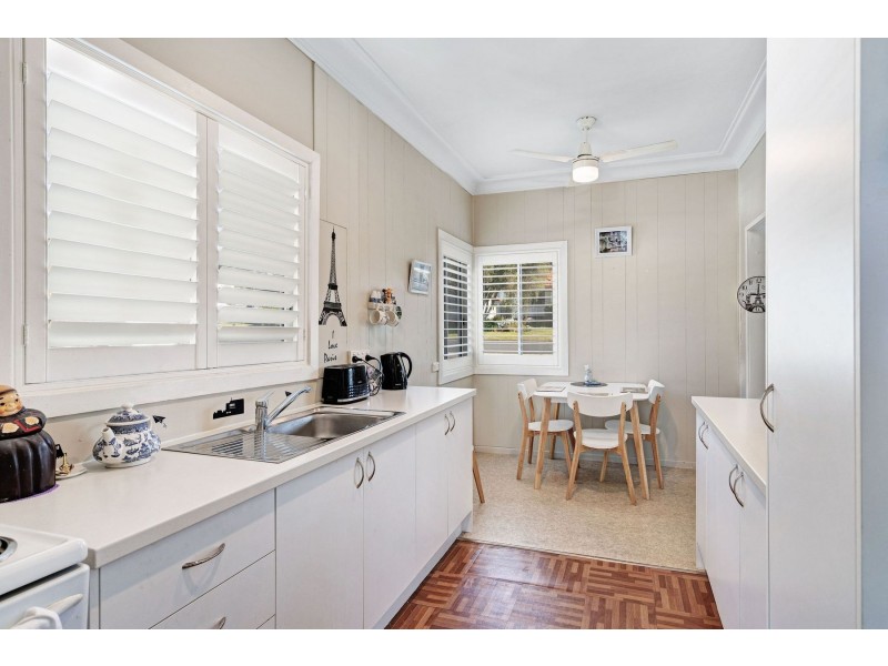 130 Medcalf Street, Warners Bay NSW 2282