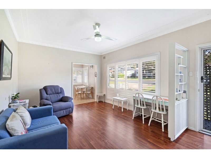 130 Medcalf Street, Warners Bay NSW 2282