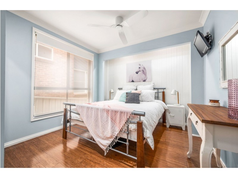 89 Connaught Road, Valentine NSW 2280