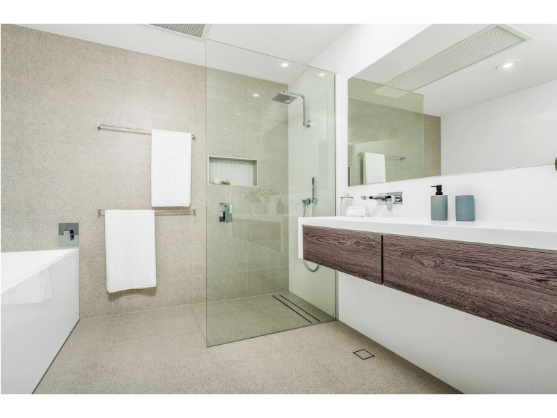 89 Connaught Road, Valentine NSW 2280