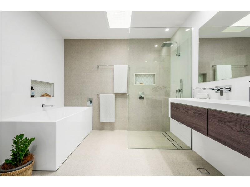 89 Connaught Road, Valentine NSW 2280