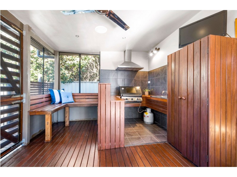 7 Ramsbury Close, Warners Bay NSW 2282