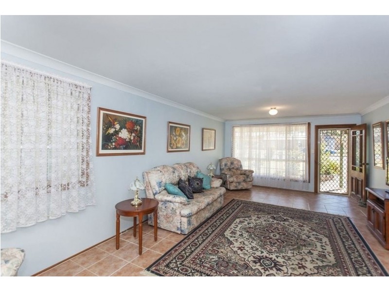 1/33 Benjamin Lee Drive, Raymond Terrace NSW 2324