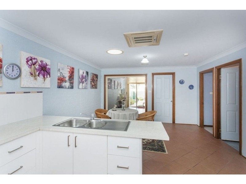 1/33 Benjamin Lee Drive, Raymond Terrace NSW 2324