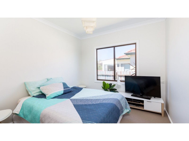 9 Waratah Street, Kahibah NSW 2290