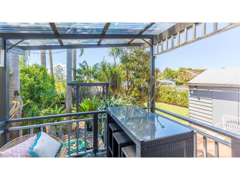 9 Waratah Street, Kahibah NSW 2290