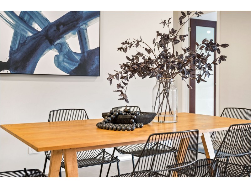 8 Scorpius Ridge, Cameron Park NSW 2285