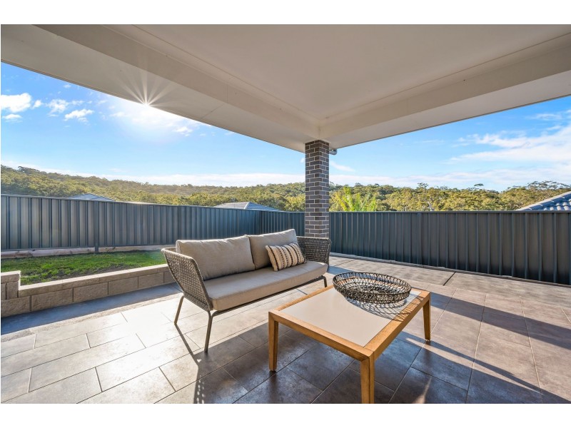 8 Scorpius Ridge, Cameron Park NSW 2285