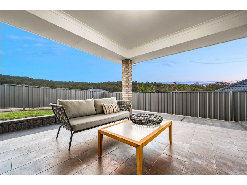 8 Scorpius Ridge, Cameron Park NSW 2285