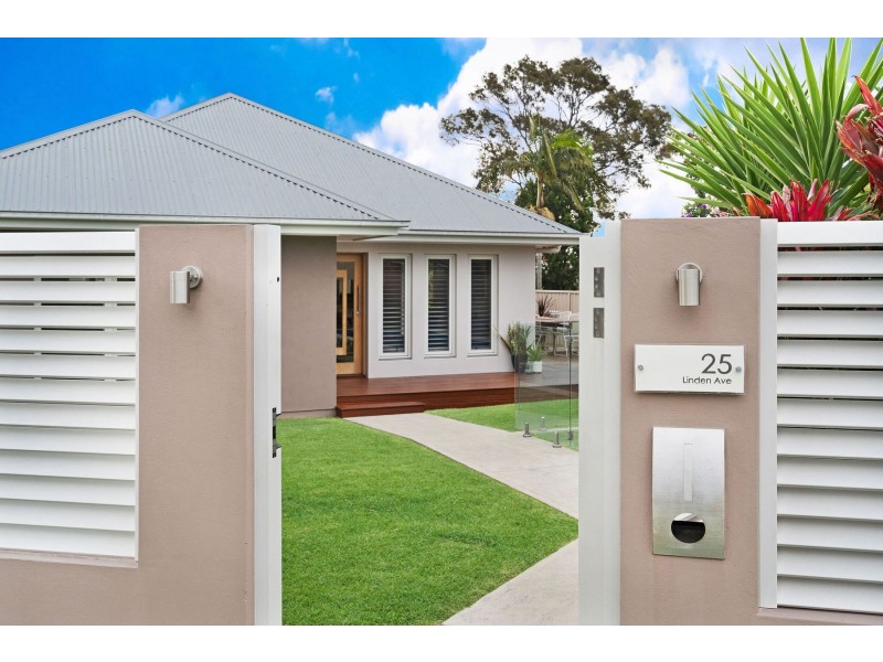 25 Linden Avenue, Eleebana NSW 2282