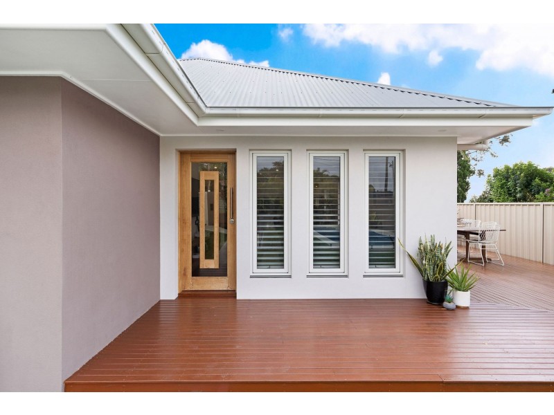 25 Linden Avenue, Eleebana NSW 2282