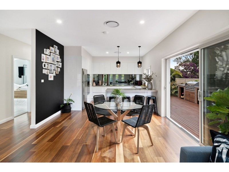 25 Linden Avenue, Eleebana NSW 2282