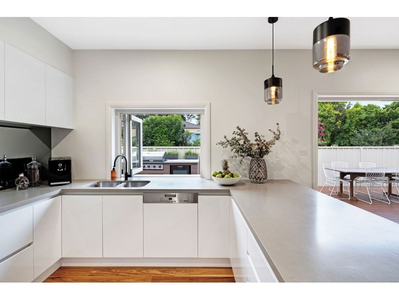 25 Linden Avenue, Eleebana NSW 2282