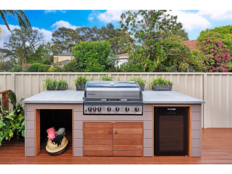 25 Linden Avenue, Eleebana NSW 2282