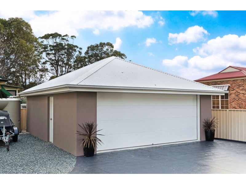 25 Linden Avenue, Eleebana NSW 2282
