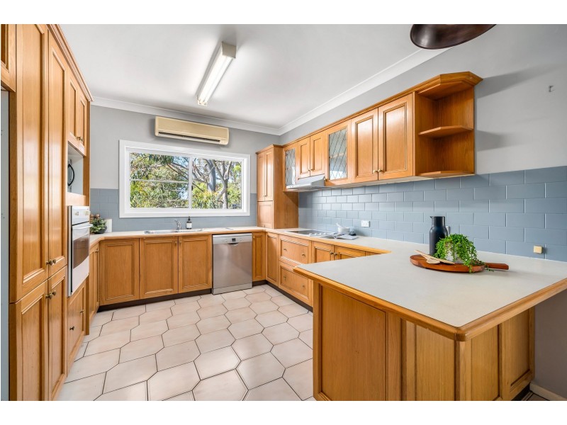 5 Simpson Street, Valentine NSW 2280