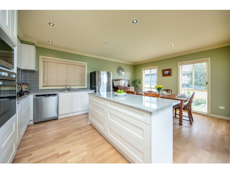 62 Narara Road, Adamstown NSW 2289