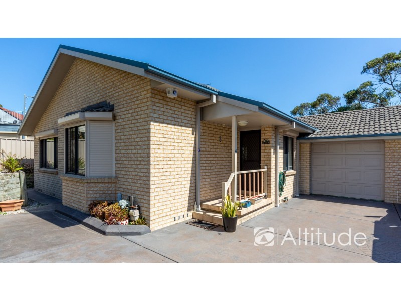 4/12 Hillsborough Road, Charlestown NSW 2290