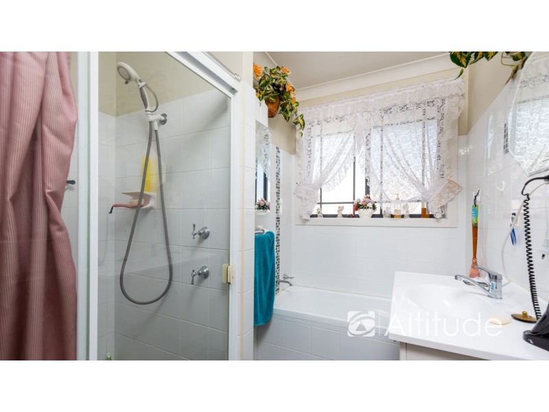 4/12 Hillsborough Road, Charlestown NSW 2290