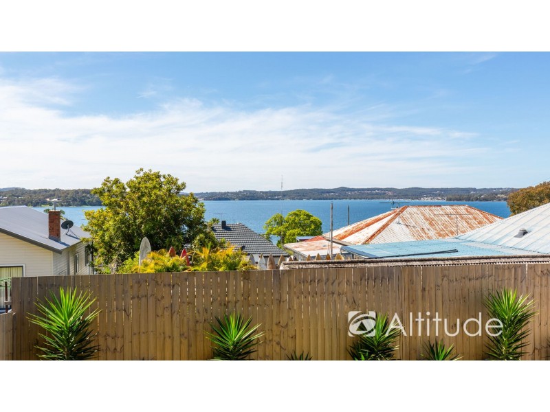 9 Jarrett Street, Toronto NSW 2283