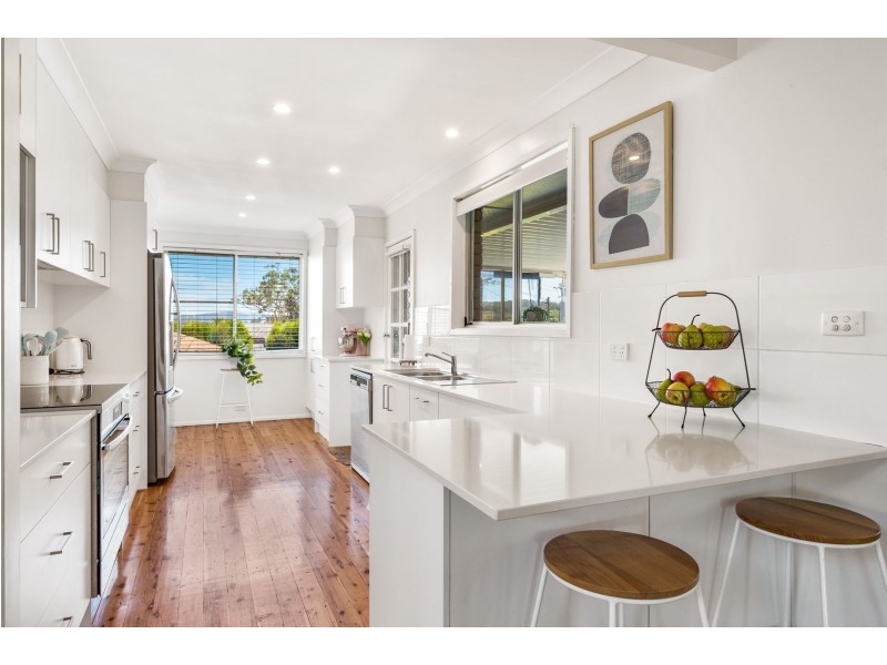 3 Chartley Street, Warners Bay NSW 2282