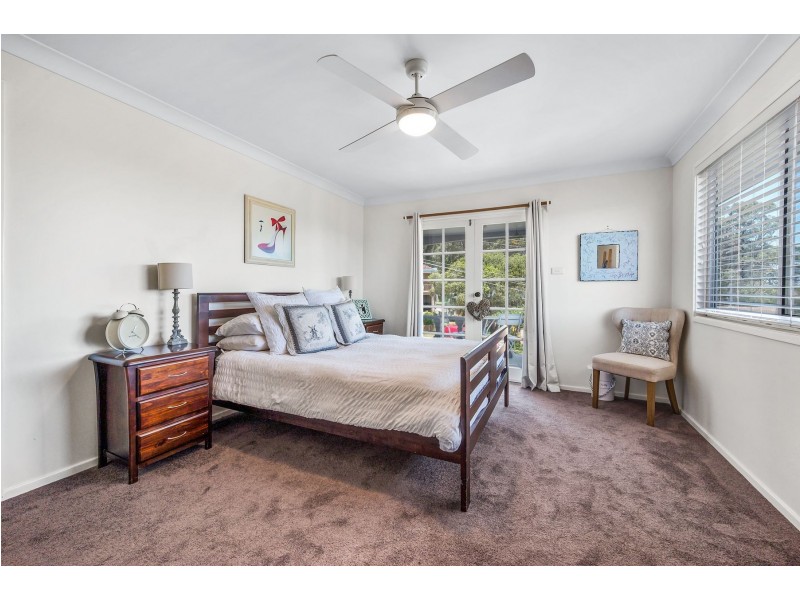 3 Chartley Street, Warners Bay NSW 2282