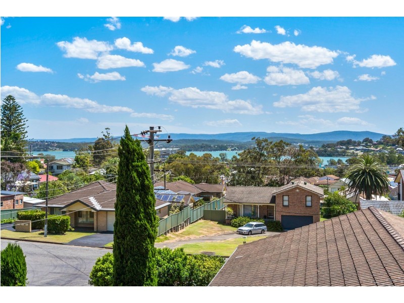 3 Chartley Street, Warners Bay NSW 2282