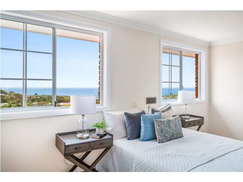 23 Cinnabar Close, Caves Beach NSW 2281