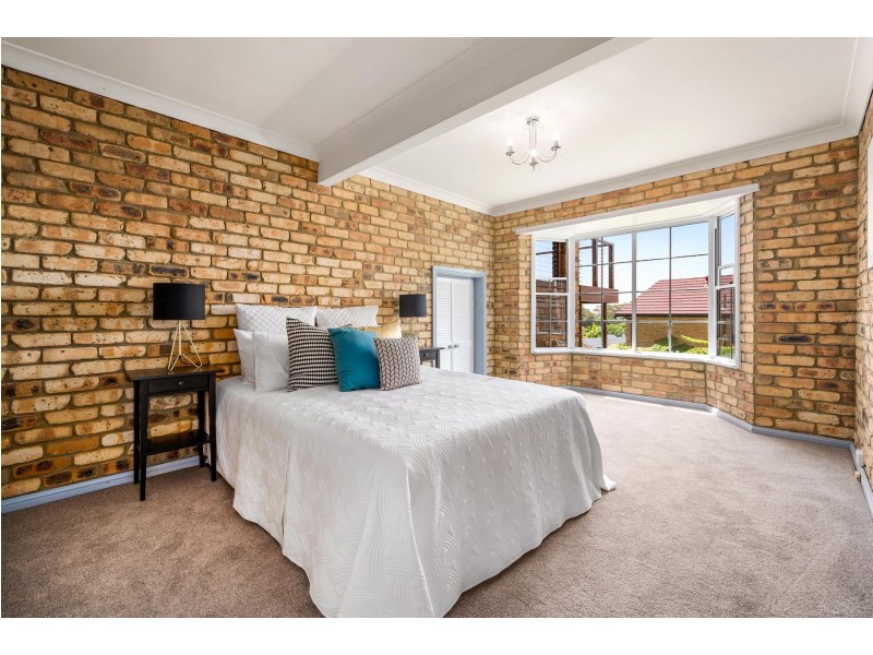 23 Cinnabar Close, Caves Beach NSW 2281