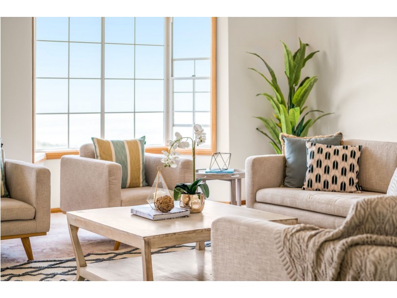 23 Cinnabar Close, Caves Beach NSW 2281