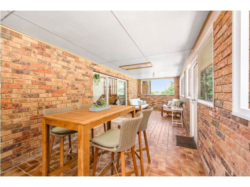 23 Cinnabar Close, Caves Beach NSW 2281