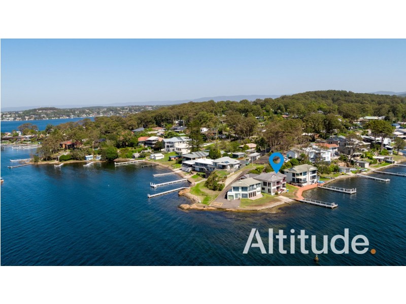 2/1 Robey Crescent, Coal Point NSW 2283